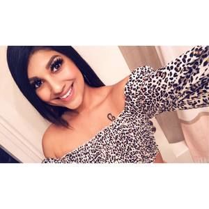 Meet your Posher, Veronica